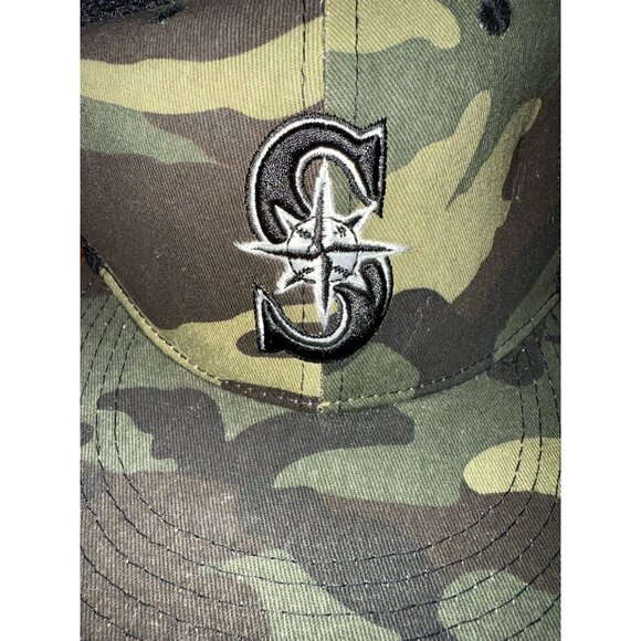 Camo Trucker Hat W/ Mesh Back & Embroidered Logos - Boeing Branded Adjustable Ca - Picture 2 of 4
